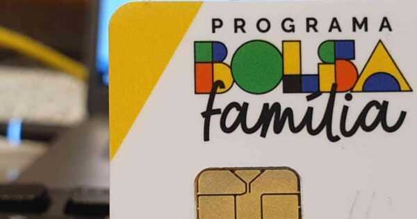 lei:-quem-ganha-1-salario-minimo-pode-receber-o-bolsa-familia?